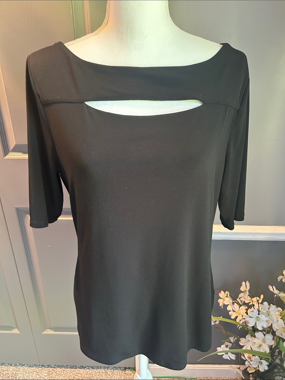 Grace Black short Sleeve Cutout Neck Dress